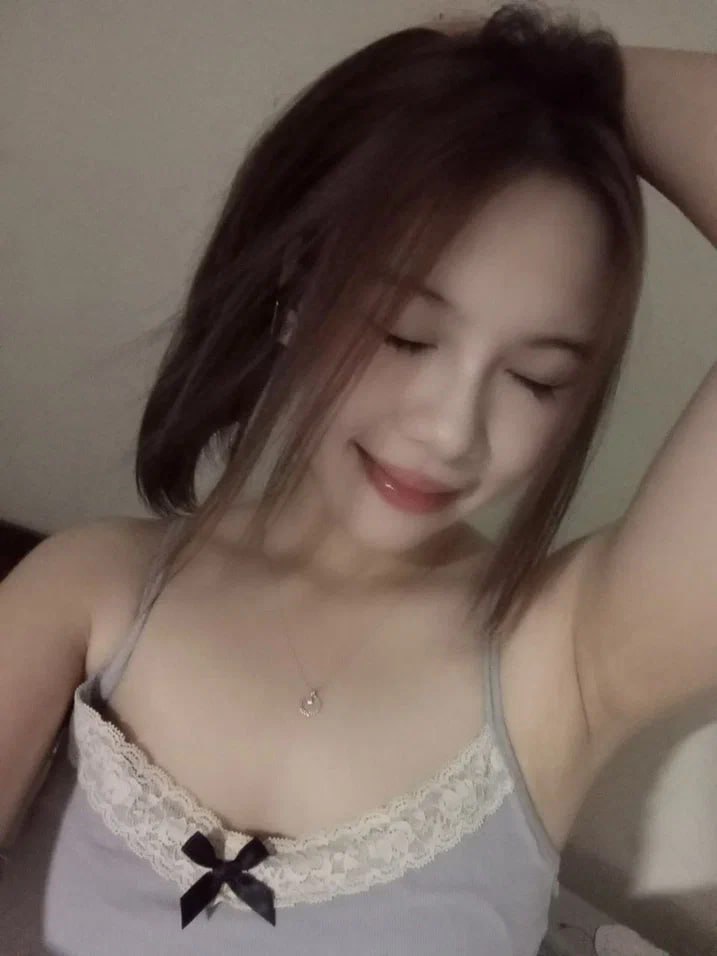Anh đút cặc vào đi còn chần chờ gì nữa